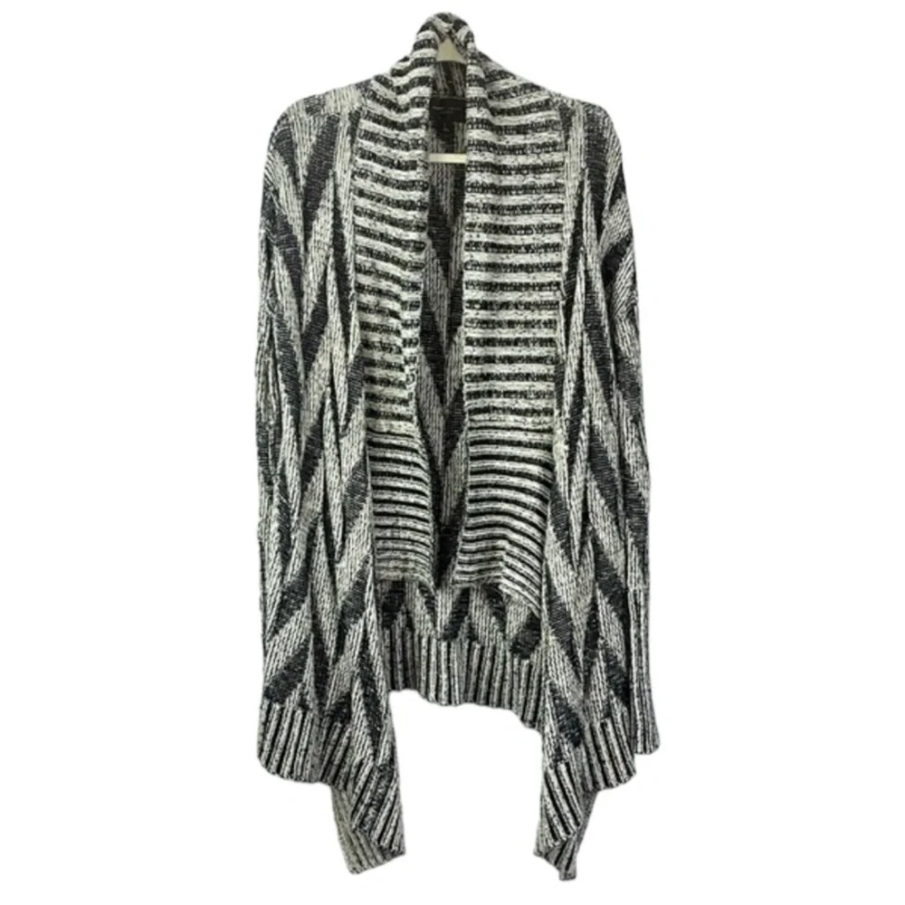 Romeo & Juliet Couture open face waterfall slouchy knit cardigan Sz L